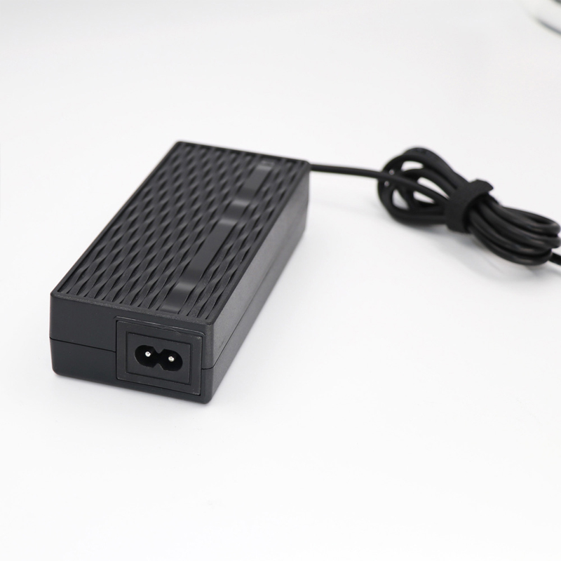 42V2A鋰電自行車(chē)充電器