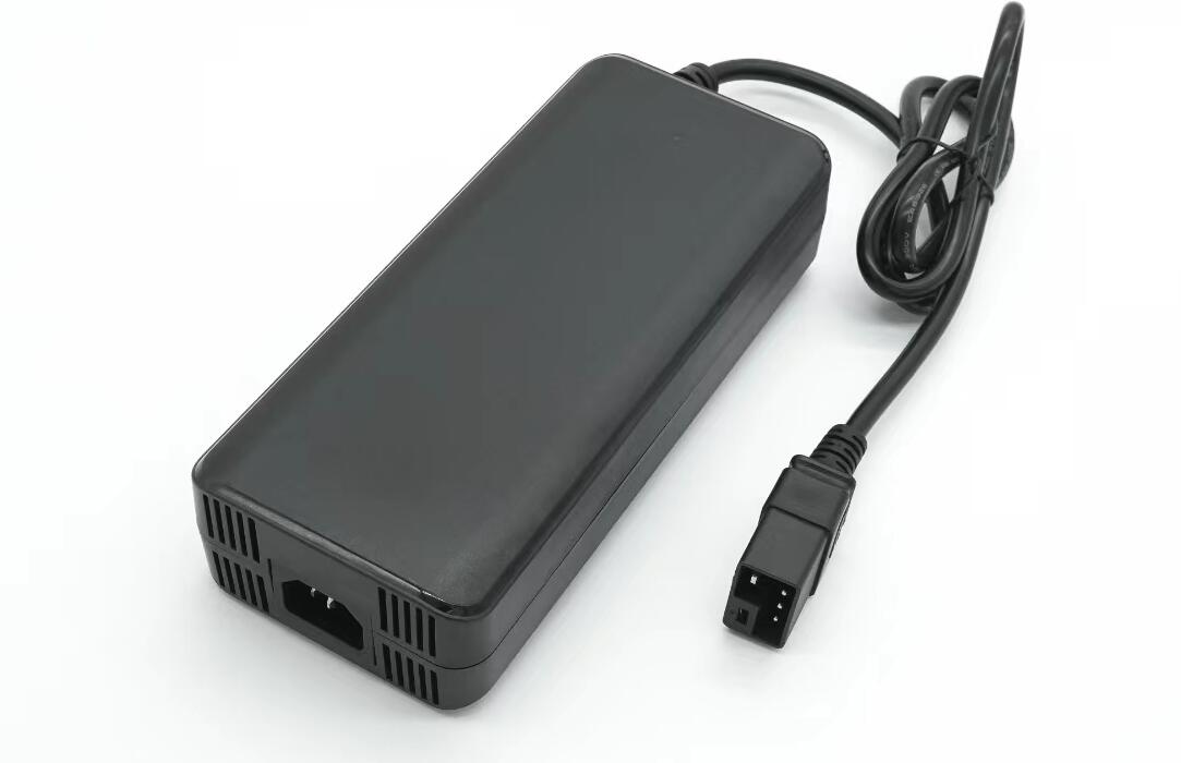 富源電人形機器充電器工廠